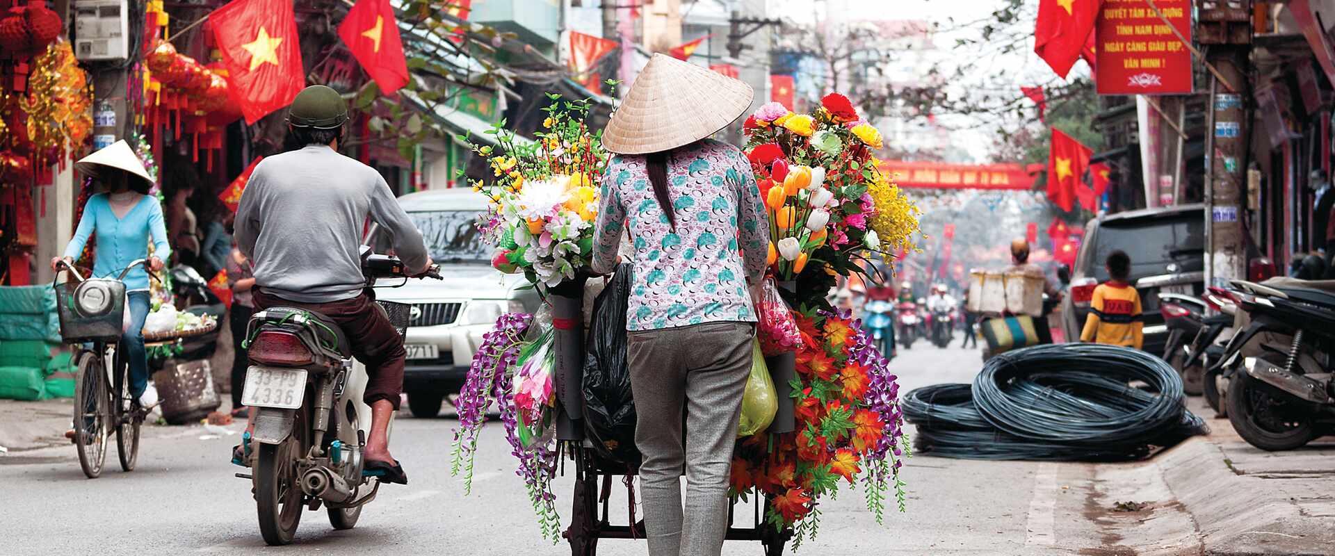 Vietnam Hanoi Street Vendor 
